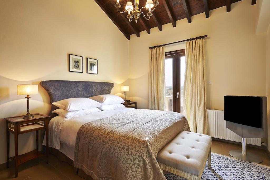 Villa Vikla Pissouri Room photo
